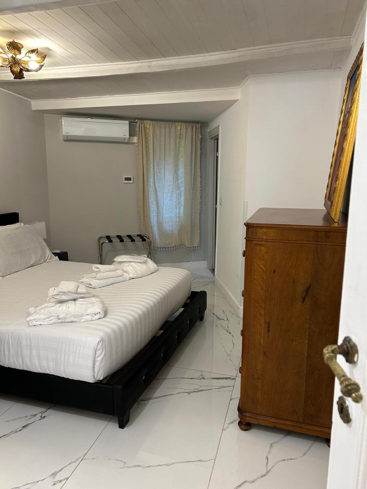 Crispi 30 Stylish Apartment Roma Dış mekan fotoğraf