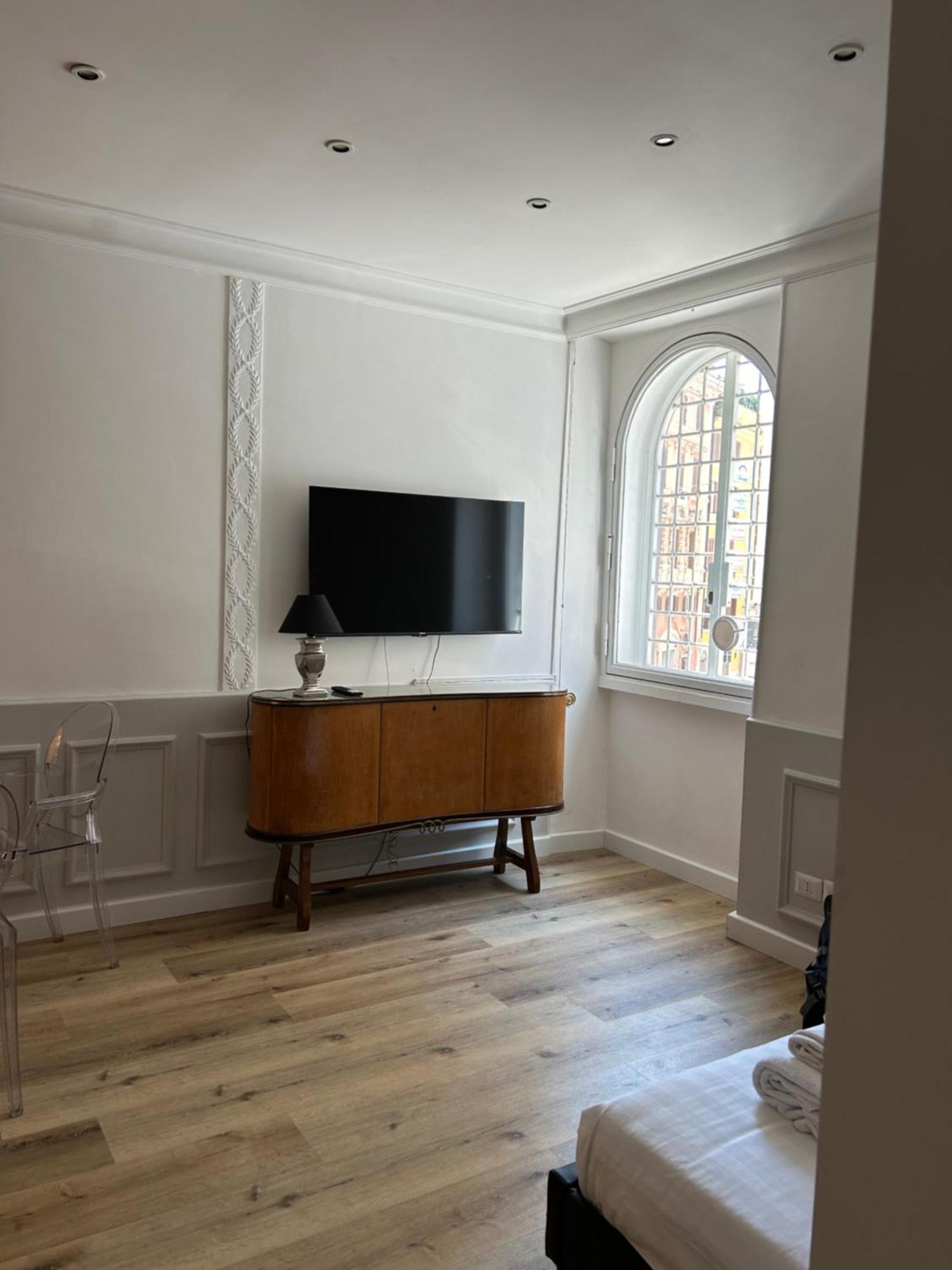 Crispi 30 Stylish Apartment Roma Dış mekan fotoğraf